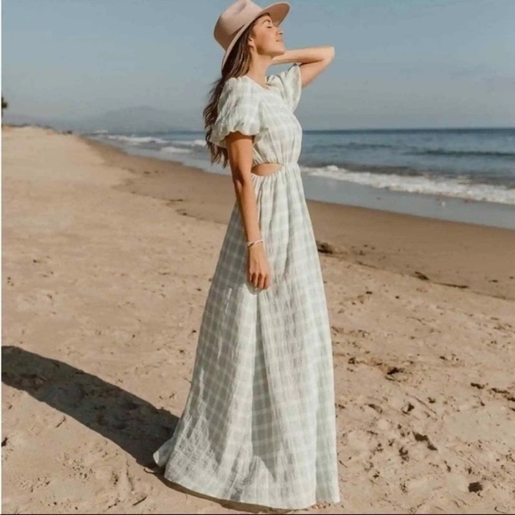 Show Me Your MuMu Dresses & Skirts - Show Me Your Mumu Eloise Maxi Dress Green Plaid with Peekaboo Cutouts size XS ♦️